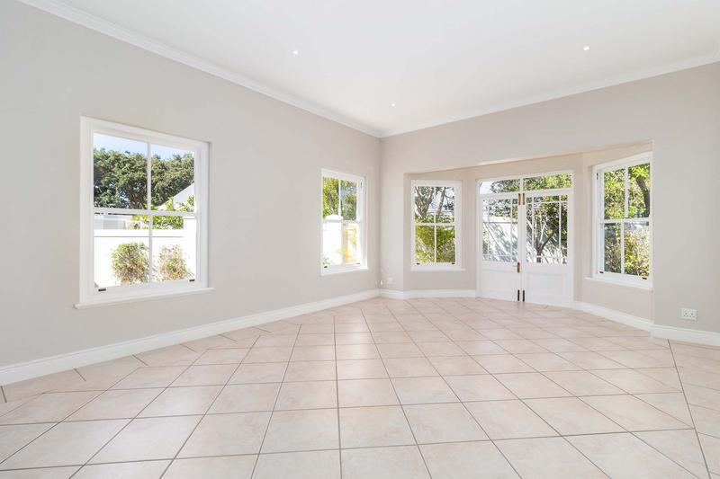 To Let 5 Bedroom Property for Rent in Steenberg Estate Western Cape